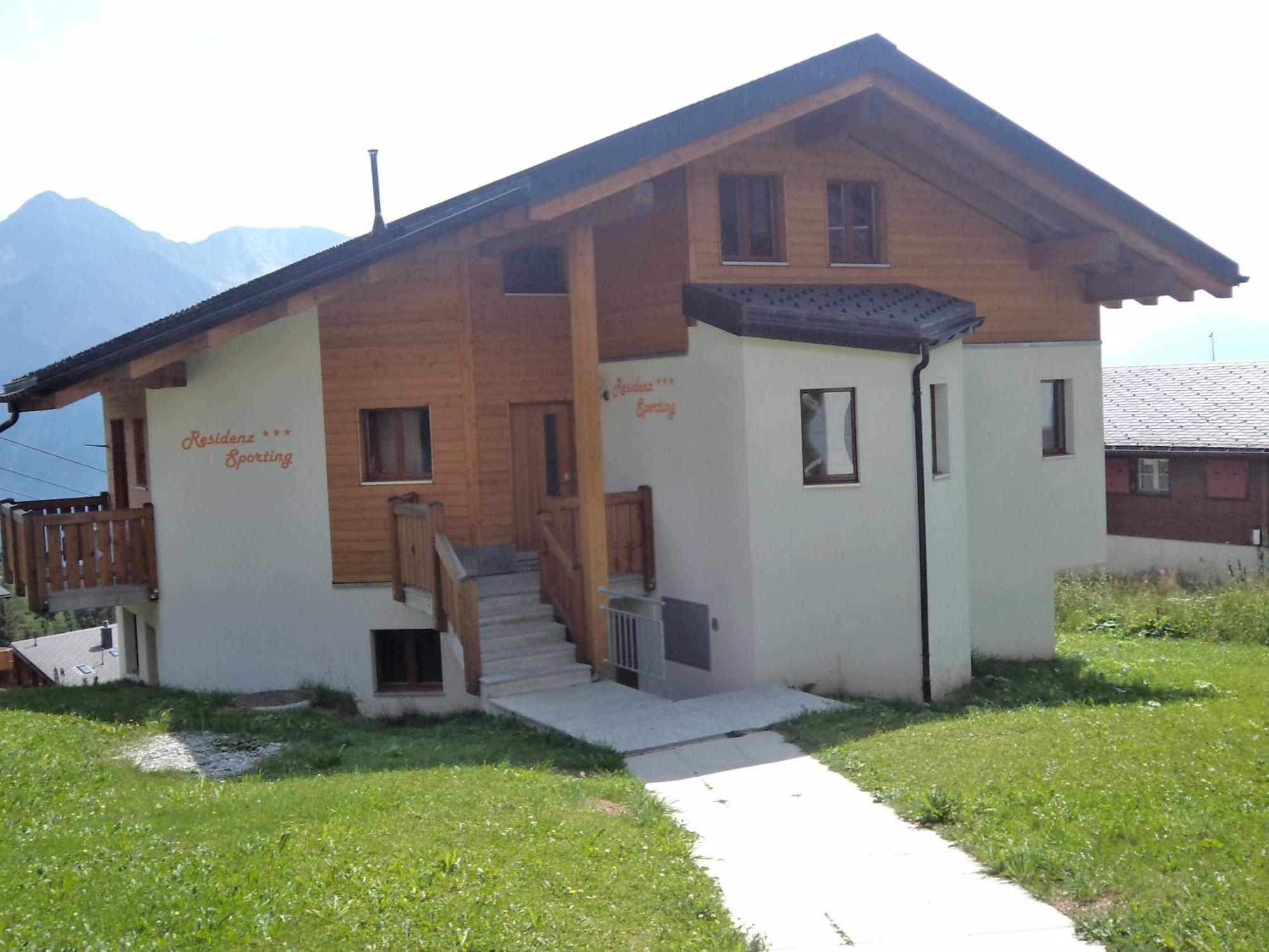 Familienhotel Garni Sporting Bettmeralp Exterior photo